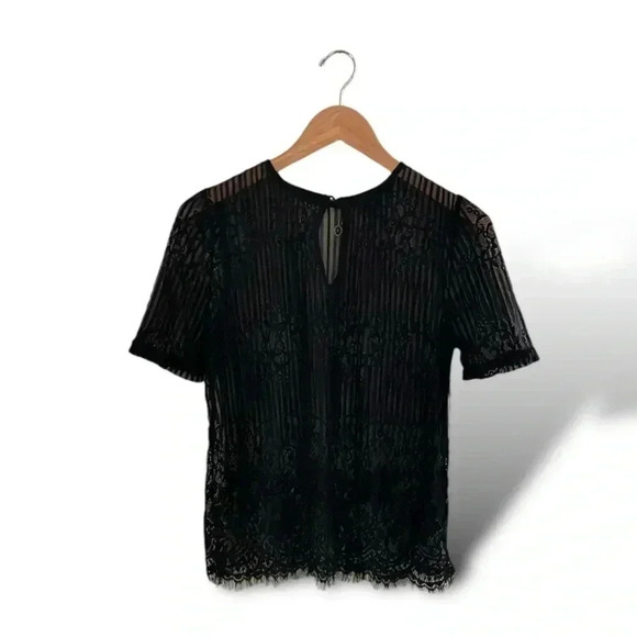 Black Lace Top​​​​ - Picture 7 of 8